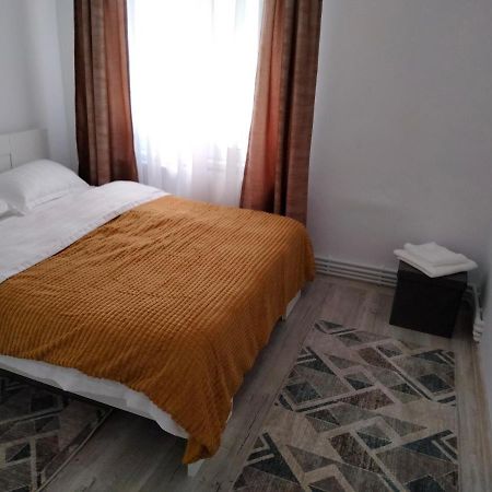 Bulevard Apartament Leilighet Alba Iulia Eksteriør bilde